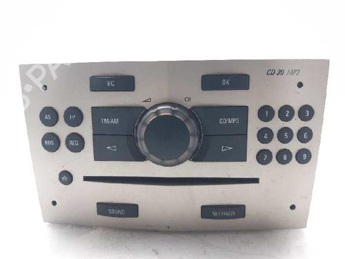 Used Radio OPEL CORSA D (S07) 1.2 (L08, L68) (80 hp) 6478061
