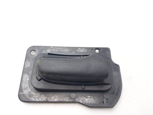 Used Front right interior door handle Front right interior door handle 39428082 39428082