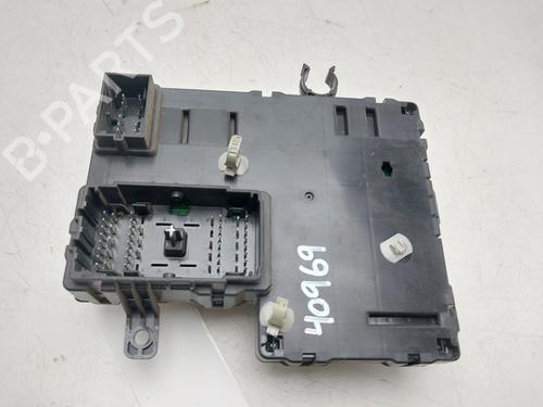 Used Fuse box Fuse box KIA CARNIVAL / GRAND CARNIVAL III (VQ) 2.9 CRDi (185 hp) 34285874 34285874