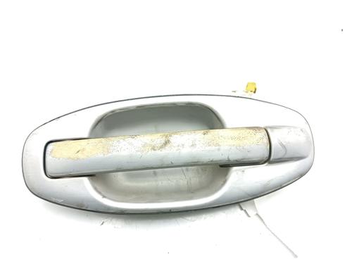 Used Rear left exterior door handle HYUNDAI SANTA FÉ I (SM) 2.4 16V (146 hp) 23118545