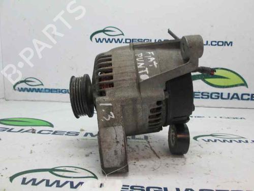 Used Alternator FIAT PUNTO (176_) 60 1.2 (176AP, 176AR, 176AQ, 176BB) (60 hp) 2898551