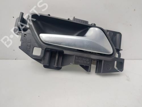 Højre bagtil invendig håndtag PEUGEOT 208 II (UB_, UP_, UW_, UJ_) [2019-2026]  32286192