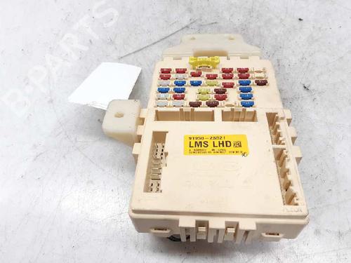 Used Fuse box HYUNDAI ix35 (LM, EL, ELH) [2009-2016]  5269478