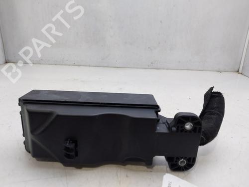 Fuse box JAGUAR XE (X760) 2.0 D | BP18073049E1 