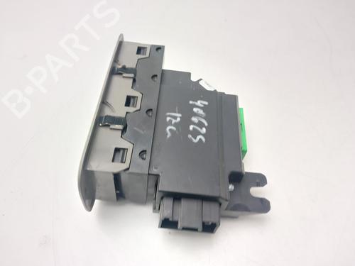 Left front window switch VOLVO XC90 I (275) D5 AWD | BP31979046I27