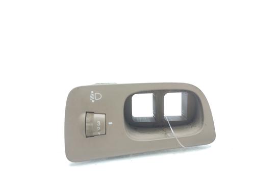 Used Headlight switch KIA SPORTAGE II (JE_, KM_) [2004-2011]  27206014