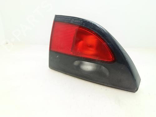 Used Right tailgate light Right tailgate light RENAULT MEGANE I Classic (LA0/1_) 1.6 e (LA0F, LA0S) (90 hp) 33962919 33962919
