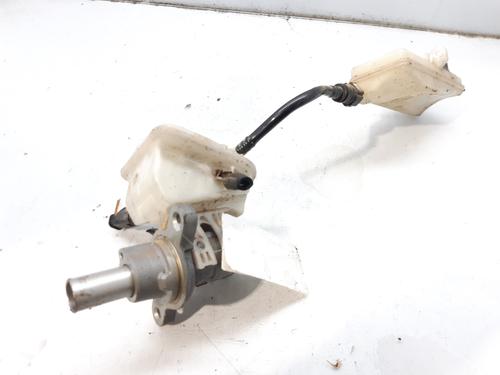 Used Brake master cylinder CITROËN C4 II (NC_) [2009-2025]  8940296
