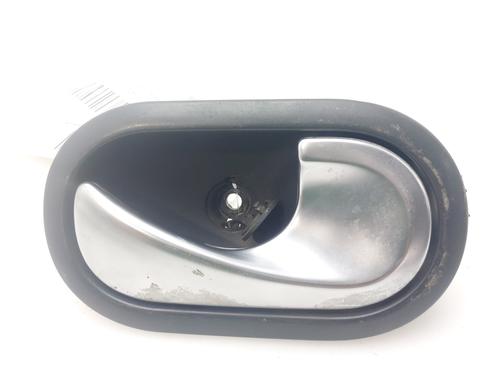 Used Front right interior door handle RENAULT MEGANE II (BM0/1_, CM0/1_) 1.5 dCi (BM1E, CM1E) (106 hp) 18158917