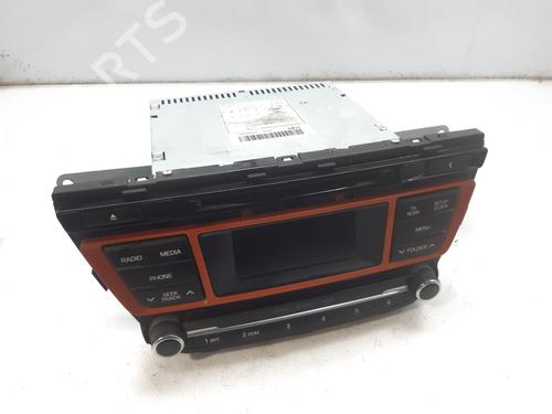 Used Radio HYUNDAI i20 II (GB, IB) 1.2 (84 hp) 12407479