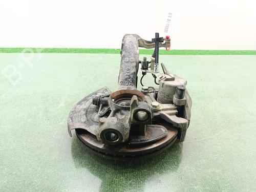 Used Left front steering knuckle VW PASSAT B5.5 (3B3) 1.9 TDI (101 hp) 26971069
