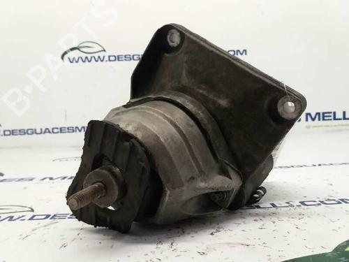Used Engine mount BMW 5 (E60) 525 d (197 hp) 10240105