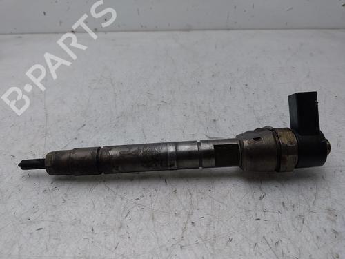 Inyector MERCEDES-BENZ C-CLASS Coupe (CL203) C 220 CDI (203.706) (143 hp) 31350961