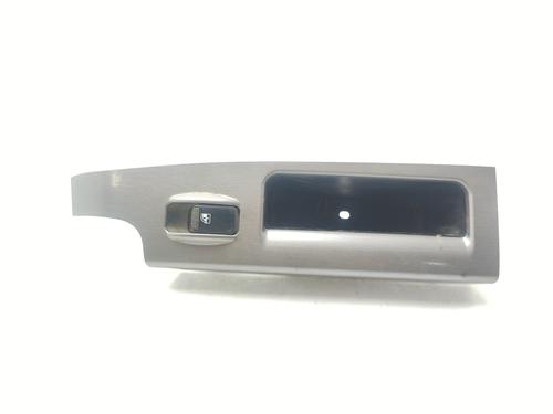 Used Right rear window switch KIA SORENTO I (JC) [2002-2011]  26546826