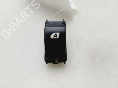Used Left front window switch PEUGEOT PARTNER Box Body/MPV [2008-2025]  30680983