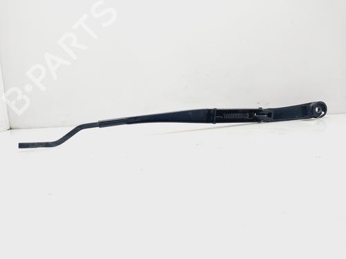 Front windshield wiper arm KIA SPORTAGE III (SL) 1.7 CRDi | BP20220855C143 