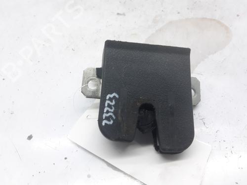 Used Tailgate lock VW POLO (9N_, 9A_) 1.9 SDI (64 hp) 7214344