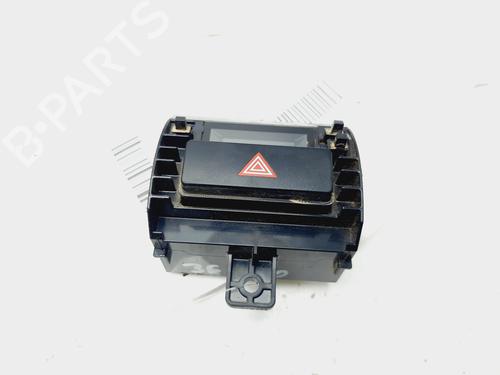 Used Warning switch TOYOTA HILUX VIII Pickup (_N1_) 2.4 D 4WD (GUN125_, GUN125R) (150 hp) 22274464