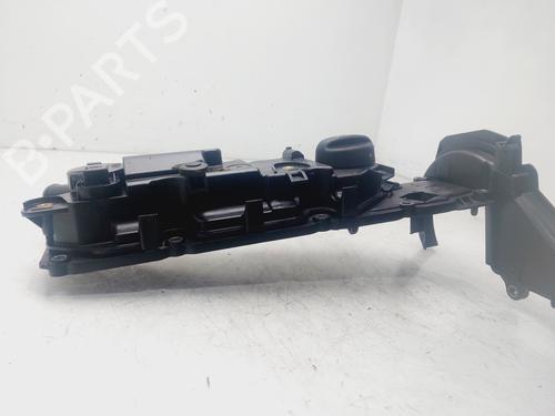Used Valve cover PEUGEOT 308 SW II (LC_, LJ_, LR_, LX_, L4_) [2014-2021]  29531543