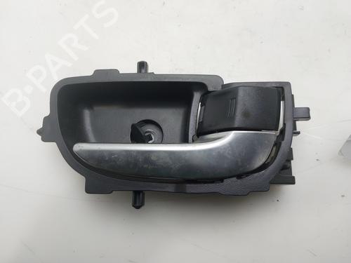 Used Rear right interior door handle Rear right interior door handle TOYOTA YARIS (_P13_) [2010-2020] 33219908 33219908