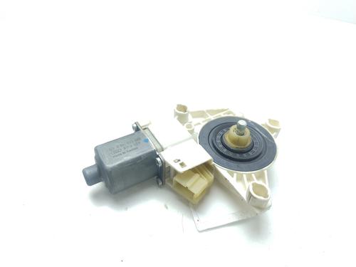 Used Right rear window motor MERCEDES-BENZ M-CLASS (W164) ML 280 CDI 4-matic (164.120) (190 hp) 26705633