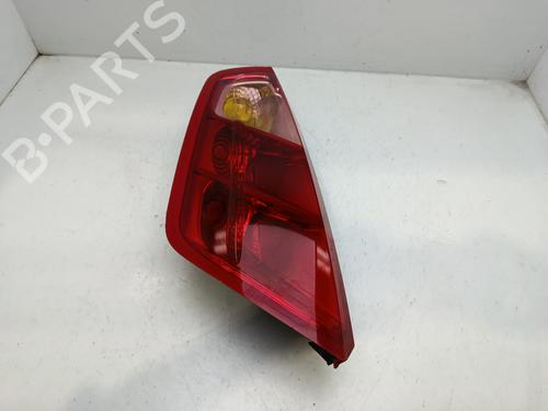 left-taillight-fiat-grande-punto-199_-2005-32289868 main image
