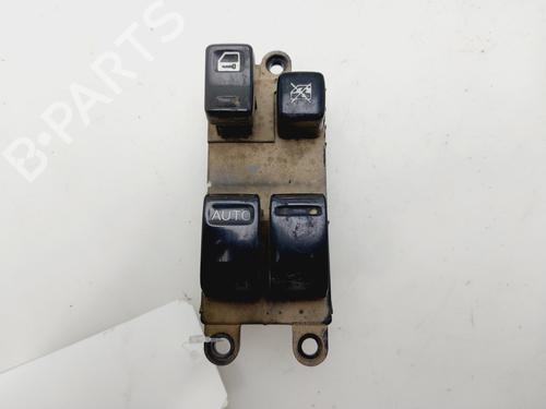 Used Left front window switch NISSAN ALMERA II Hatchback (N16) [2000-2025]  30695448