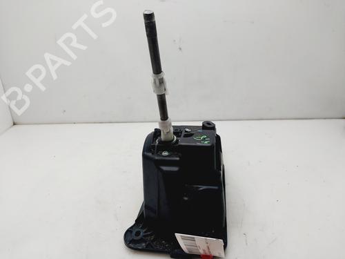 Used Gear lever RENAULT LAGUNA III (BT0/1) 1.5 dCi (BT00, BT0A, BT0T, BT1J) (110 hp) 27865013