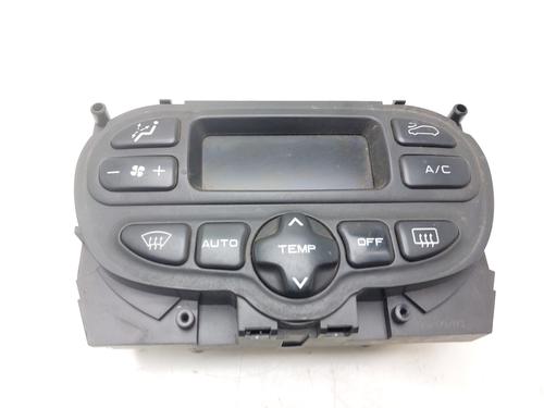 Used Climate control PEUGEOT 307 CC (3B) 2.0 16V (136 hp) 15229879
