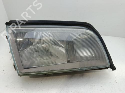 Used Right headlight MERCEDES-BENZ C-CLASS (W202) C 250 D (202.125) (113 hp) 32015522
