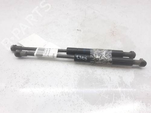 Used Tailgate lift support FORD FOCUS I Saloon (DFW) 1.8 Turbo DI / TDDi (90 hp) 13998682