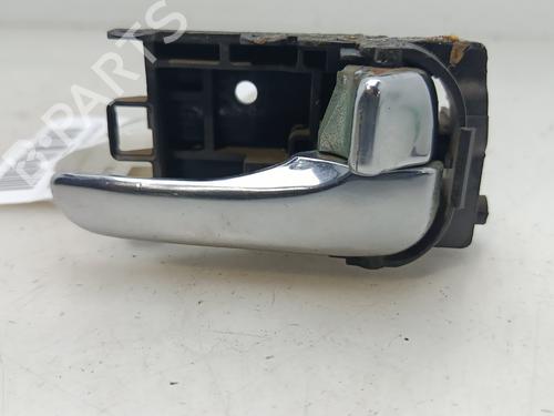Used Front right interior door handle NISSAN ALMERA TINO (V10) 1.8 (114 hp) 31700322