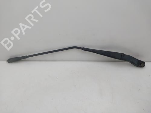 Used Front windshield wiper arm Front windshield wiper arm MERCEDES-BENZ B-CLASS Sports Tourer (W245) [2005-2011] 33119097 33119097