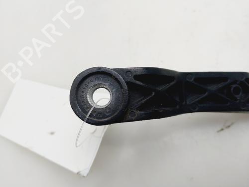 Front windshield wiper arm VOLVO S40 I (644) 1.8 LPG | BP31830644C143