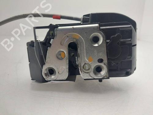 Used Rear right lock Rear right lock 39102197 39102197