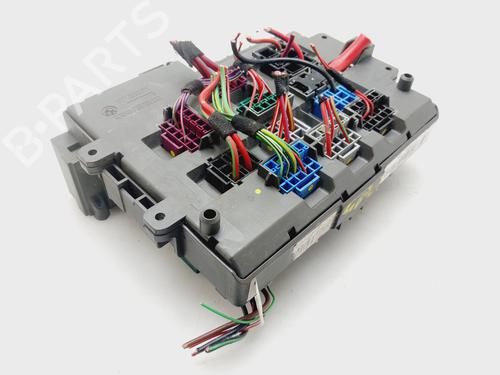 Fuse box BMW 3 (E90) 318 i | BP32411127E1