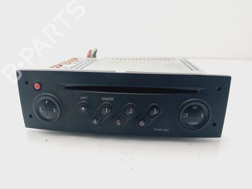 Used Radio RENAULT MEGANE II Saloon (LM0/1_) 1.9 dCi (LM0G, LM1G, LM2C) (120 hp) 31627764