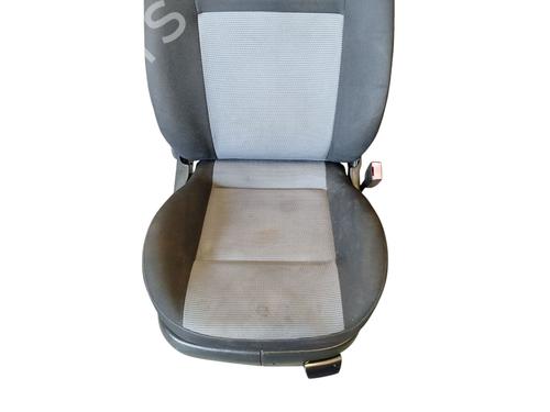 Right front seat VW GOLF IV (1J1)  | BP29242375C16 