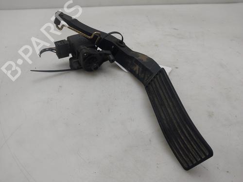 Pedale Pedale MERCEDES-BENZ A-CLASS (W168) A 170 CDI (168.009, 168.109) (95 hp) 34339915 34339915