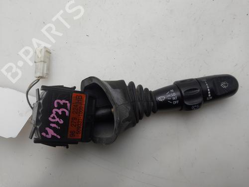 Commodo Essuie Glace / Phare Commodo Essuie Glace / Phare DAEWOO REZZO (U100) 1.8 (98 hp) 35929711 35929711