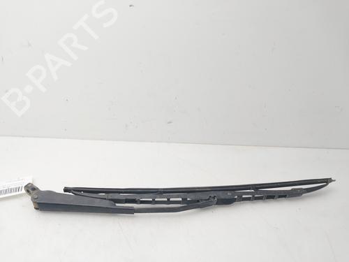 Bakre vindusviskerarm MERCEDES-BENZ M-CLASS (W163) ML 270 CDI (163.113) (163 hp) 32667752