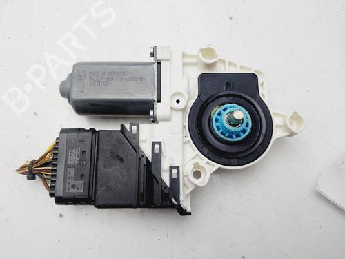 Rudehejsemotor bagstkærm venstre VW TIGUAN (5N_) [2007-2018]  29610633