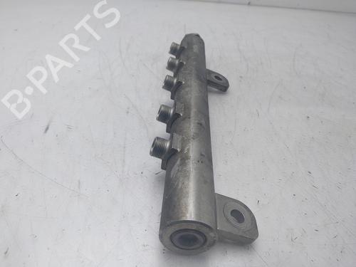 Used Injection rail Injection rail ALFA ROMEO 147 (937_) 1.9 JTDM 8V (937.AXD1A, 937.AXU1A, 937.BXU1A) (120 hp) 35736637 35736637
