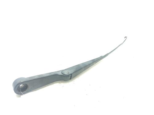 Used Front windshield wiper arm LAND ROVER FREELANDER I (L314) [1998-2006]  29956555
