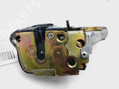 Used Rear left lock TOYOTA COROLLA Liftback (_E11_) 1.4 (ZZE111_, ZZE111R) (97 hp) 30700650