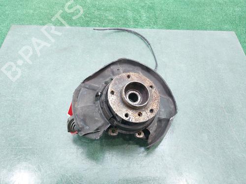 Used Right rear steering knuckle BMW 1 (E87) 116 i (122 hp) 18891477