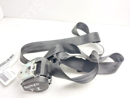 Used Rear left seatbelt Rear left seatbelt AUDI A4 B8 (8K2) 2.0 TDI (120 hp) 32719645 32719645