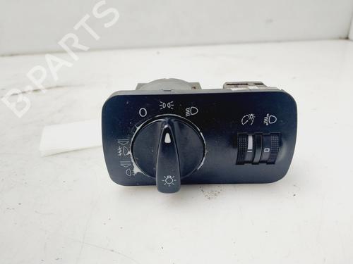 Used Headlight switch SEAT IBIZA II (6K1) 1.4 i (60 hp) 19682432