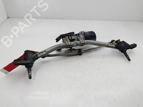 Used Front wiper motor RENAULT CLIO III (BR0/1, CR0/1) [2005-2014]  31352511
