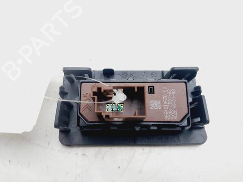 Switch CITROËN C3 II (SC_) 1.6 BlueHDi 75 | BP30687381I30